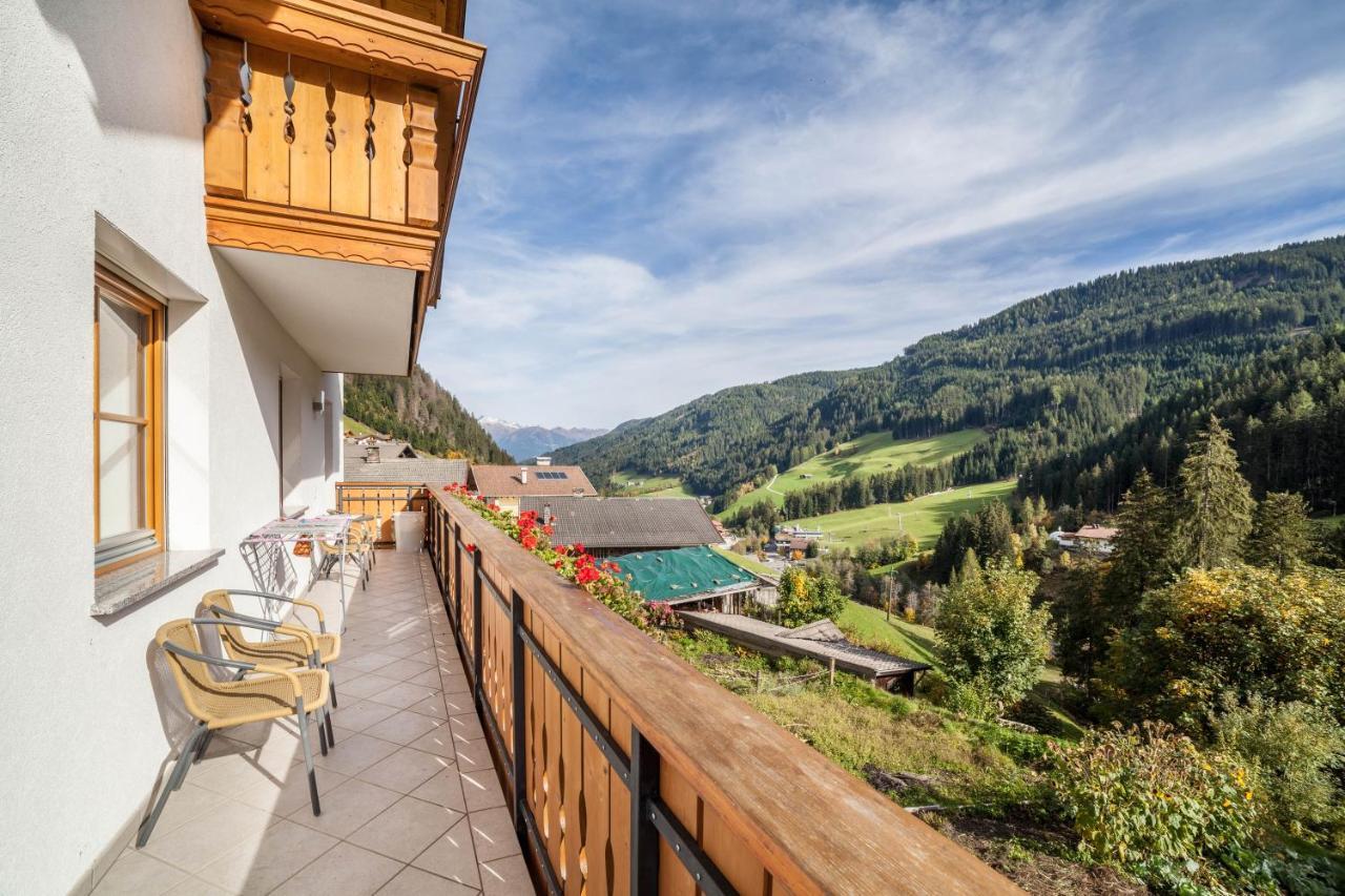 Parigger Apt Zirbe Racines Exterior foto